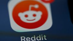 Reddit Hits Jackpot: Turns First Profit EVER, 97 Million Users 